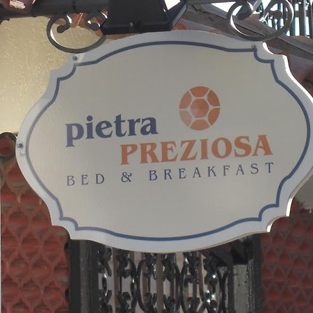 Pietra Preziosa Bed & Breakfast Pietra Ligure Ngoại thất bức ảnh
