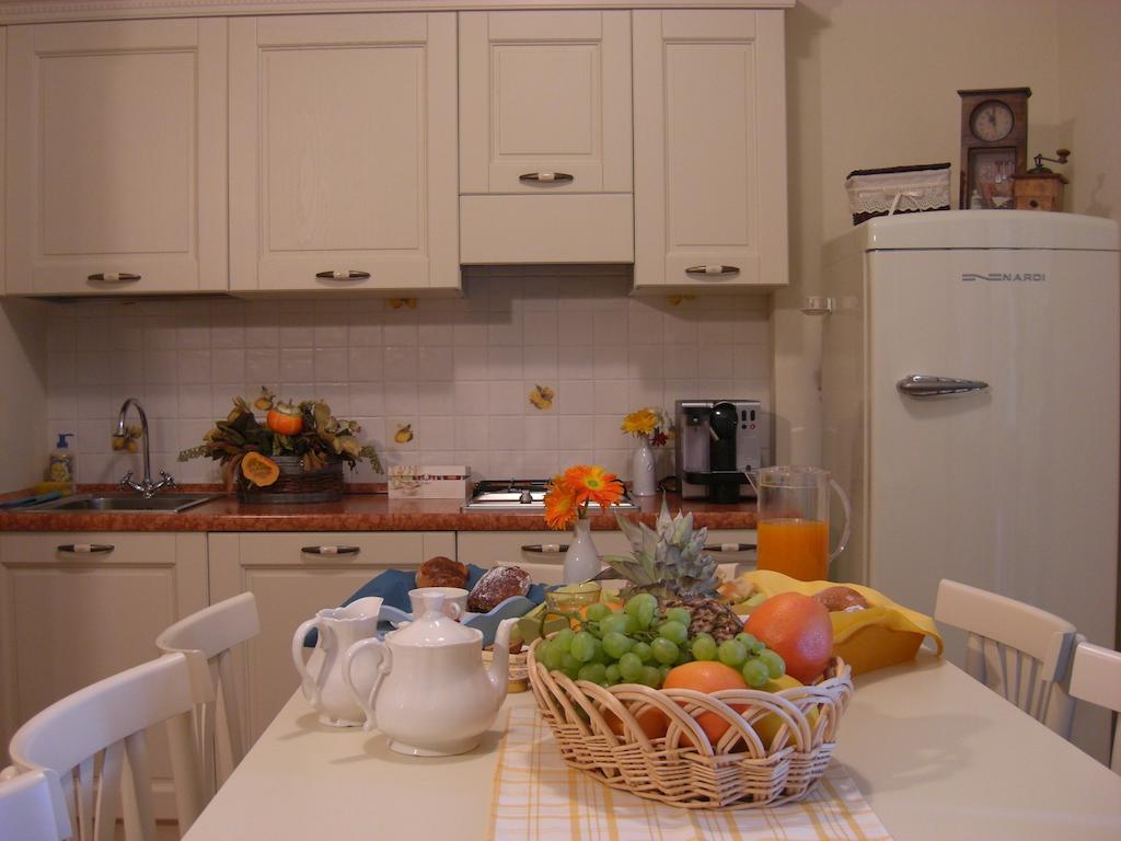 Pietra Preziosa Bed & Breakfast Pietra Ligure Ngoại thất bức ảnh